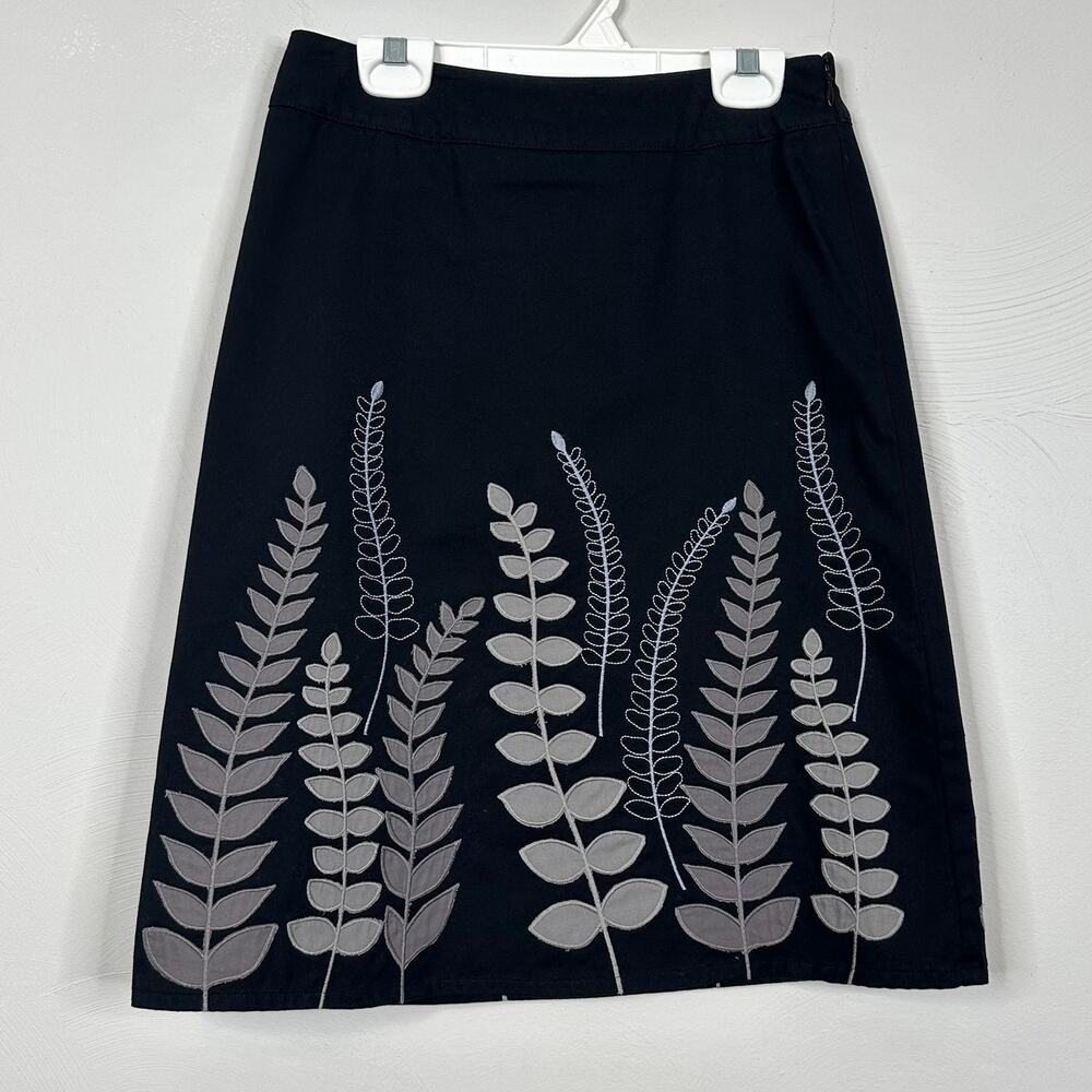 Boden Black Embroidered Gray Fern Pencil Skirt